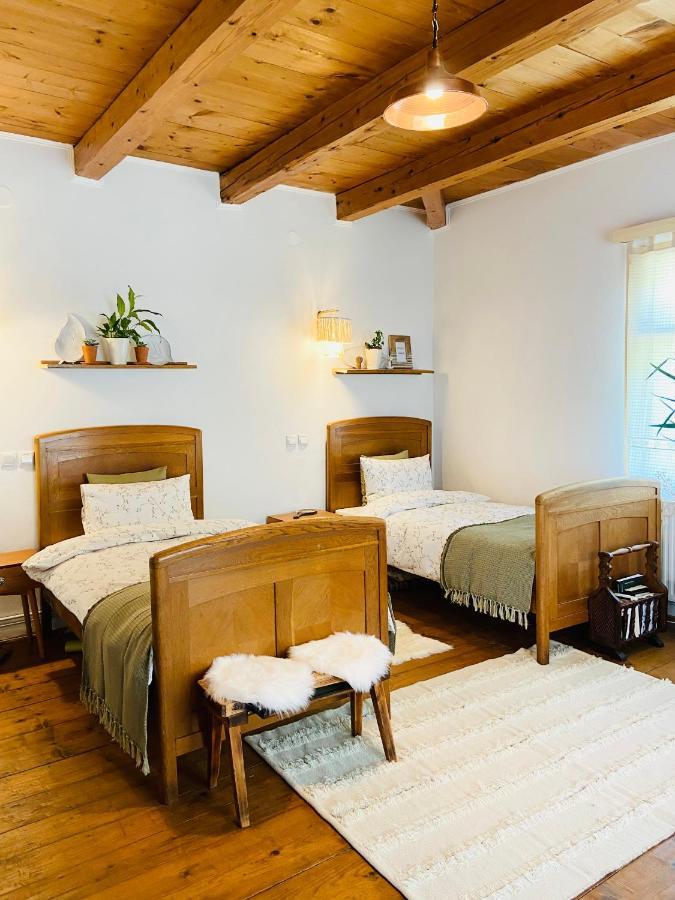Slow Living Cottage, Dobolii De Sus Exterior foto